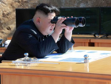 Politico: Γιατί ο Κιμ Γιονγκ Ουν δεν φοβάται τον Ντόναλντ Τραμπ